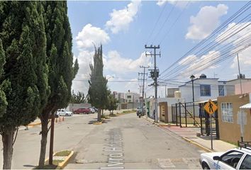 Casa en condominio en  Hacienda Ocotepec, Calle Jaime Nuno Oriente, Estado De Hidalgo, México