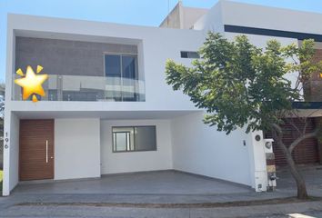 Casa en  Sierra Nogal Residencial, León, Guanajuato, México