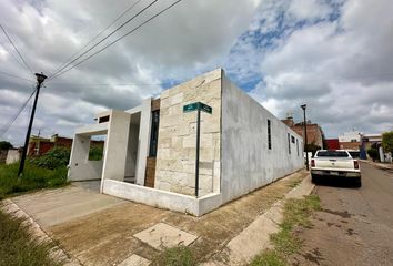 Casa en  Calle Avellano, Loma Dorada, Tepatitlán De Morelos, Jalisco, 47685, Mex