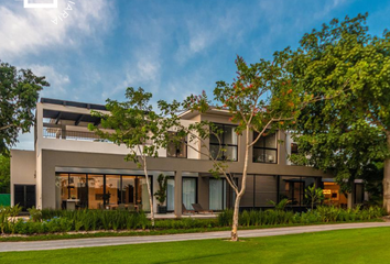 Casa en  Yucatan Country Club, Mérida, Yucatán, México