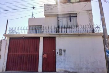 Casa en  Calle Sesenta Y Dos 5, Tacna, Per