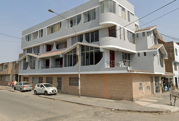 Casa en  C. Jose Bernardo Alced 607, San Martín De Porres, Perú