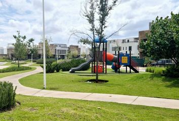 Lote de Terreno en  Paseo Altanza, Jalisco, México