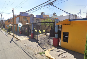 Casa en condominio en  De Apantli, Unidad San Buenaventura, San Buenaventura, Estado De México, México