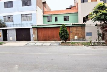 Casa en  Salamanca De Monterrico, Lima