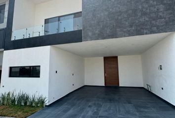 Casa en  Boulevard De Las Cascadas, Lomas De Angelópolis, Puebla, México