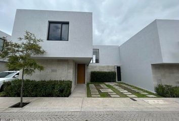 Casa en fraccionamiento en  Zibatá, Querétaro, México