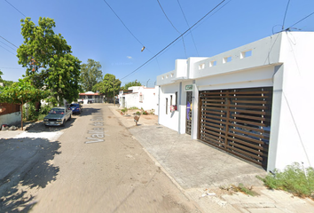 Casa en fraccionamiento en  Valle De San Lorenzo, Valle Del Sol, Culiacán, Sinaloa, México