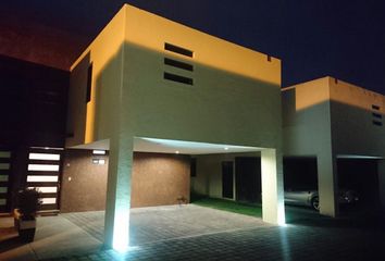 Casa en  San Bernardino Tlaxcalancingo, San Andrés Cholula