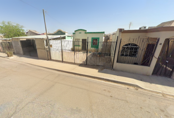 Casa en  Av Burela 560, Villa Rdcial Del Prado, Villas Residencial Del Prado, 21355 Mexicali, B.c., México