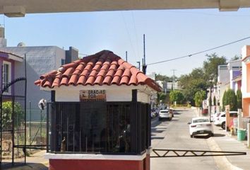 Casa en condominio en  Calle Plan De Guadalupe, Parques Del Auditorio, Jardines Del Porvenir, Zapopan, Jalisco, México