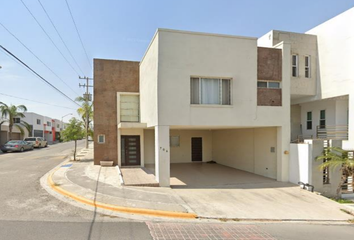 Casa en condominio en  Hacienda De Las Cumbres, Cumbres Elite, Sector Haciendas, Monterrey, Nuevo León, México