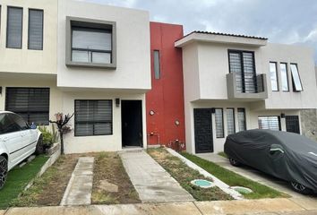 Casa en  Batalla De Calderón 3655, El Tapatío, San Pedro Tlaquepaque, Jalisco, México