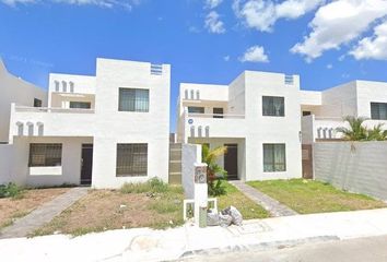 Casa en  Calle 47 B, Fraccionamiento Las Américas 2, Mérida, Yucatán, México