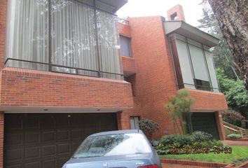 Casa en  Conjunto Bosques Del Marques, Calle 138 Bis #6-95, Bogotá, Colombia