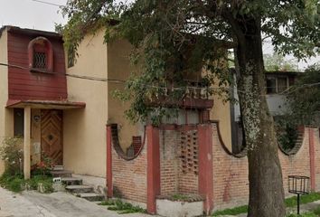 Casa en  Tórtolas 66, Mz 019, Las Alamedas, Ciudad López Mateos, Estado De México, México