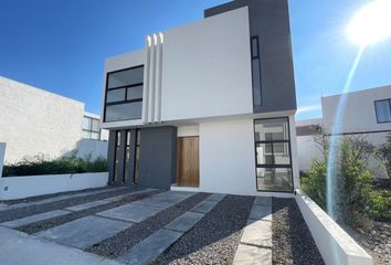 Casa en condominio en  Zakia, Querétaro, México