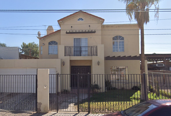 Casa en  Av. República De Bolivia 1040, Alamitos, 21210 Mexicali, B.c., México