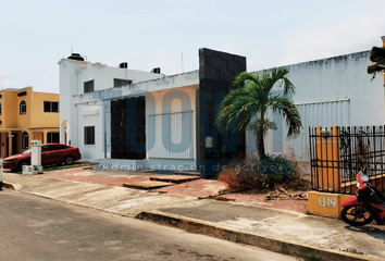 Casa en  La Hacienda, Chetumal, Quintana Roo, México