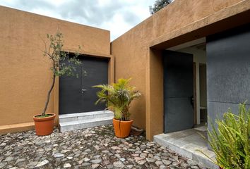 Casa en  Santa María Ahuacatlan, Valle De Bravo