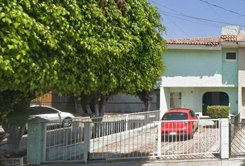 Casa en  Av. Tepeyac, Guadalupe Sur, Zapopan, Jalisco, México