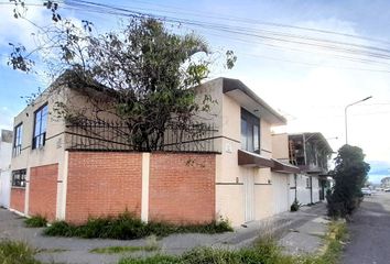 Casa en  Avenida San Ignacio, Jardines De San Manuel, Puebla De Zaragoza, Puebla, México