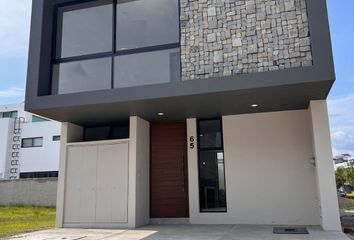 Casa en  Boulevard Valle Imperial, Valle Imperial, Zapopan, Jalisco, 45134, Mex