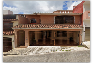 Casa en  C. Copenague 16, Xalapa, Veracruz, México