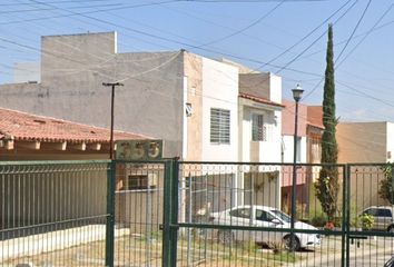 Casa en condominio en  Calle Leonor Pintado, Insurgentes, Guadalajara, Jalisco, México