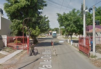 Casa en  Valle Dorado, Tlajomulco De Zúñiga