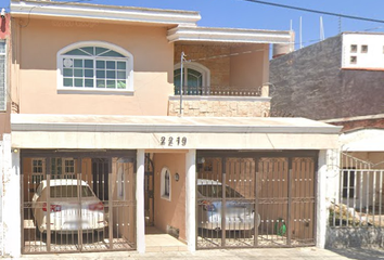 Casa en  Paseo De Los Tejocotes, Tabachines, Zapopan, Jalisco, México