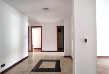 Apartamento en  Centenario, Cali