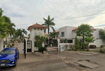 Casa en  Las Flores, Privada Las Flores, Culiacán, Sinaloa, México