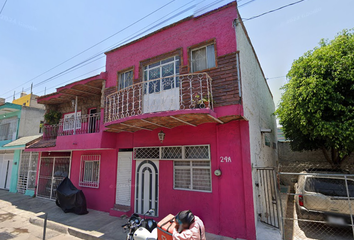 Casa en  C. Jorge Cázares Campos 24a, Lomas De Tlaquepaque, Tlaquepaque, Jalisco, México