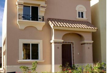 Casa en fraccionamiento en  Brest, Urbi Quinta Montecarlo, Cuautitlán Izcalli, Estado De México, México