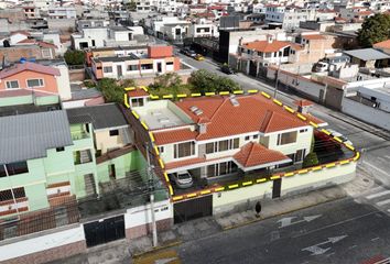 Casa en  Salvador Dalí, Ibarra, Ecuador