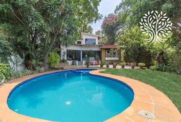 Casa en  Pueblo Santa María Ahuacatitlán, Cuernavaca, Morelos