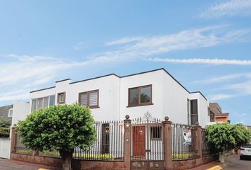 Casa en  Bosques Del Acueducto, 76020 Santiago De Querétaro, Qro., México