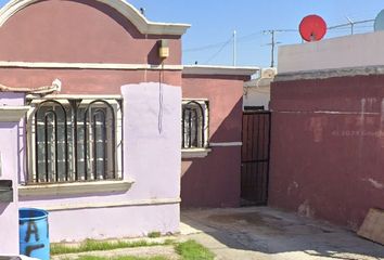 Casa en  Sierra Santa Fe, Colinas Del Sur, Nuevo Laredo, Tamaulipas, México