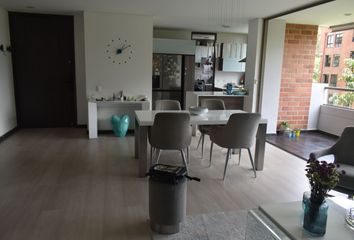 Apartamento en  Lalinde, Medellín