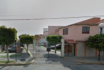 Casa en  Girasoles, Unidad San Buenaventura, San Buenaventura, Estado De México, México