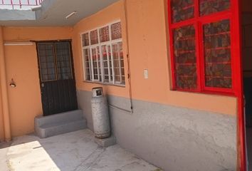 Casa en  Calle 1 1, Valle De Los Reyes, 56430 La Paz, Estado De México, México