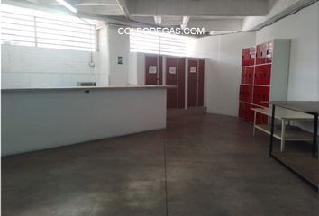 Bodega en  Calle 9 1 O 73, Dosquebradas, Risaralda, Col