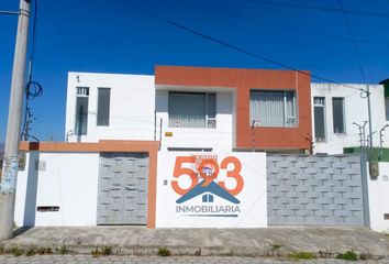 Casa en  29rr+4r8, Latacunga, Ecuador