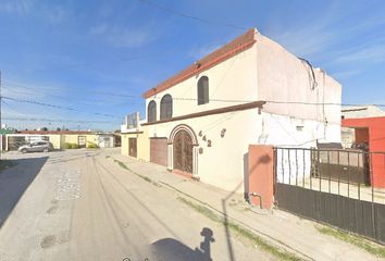 Casa en  Calle Del Pirul 440, Mezquital, Monclova, Coahuila De Zaragoza, México