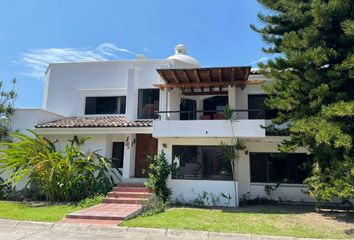 Casa en  Colinas De Santa Barbara, Santa Bárbara, Colima, México