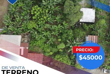 Terreno Comercial en  Pgx2+f6 El Carmen, Ecuador