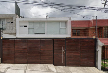 Casa en  Colina De La Paz, Boulevares, Naucalpan De Juárez, Estado De México, México