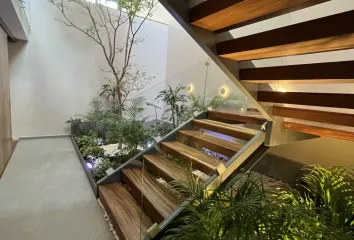 Casa en fraccionamiento en  Valle Real, Zapopan, Jalisco, México