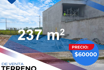 Terreno Comercial en  Pvq7+q2 Santo Domingo, Ecuador